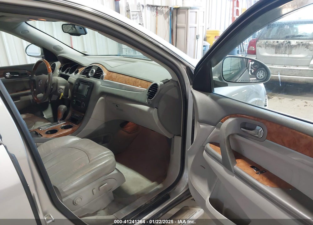 2008 BUICK ENCLAVE CXL VIN: 5GAEV23778J112765