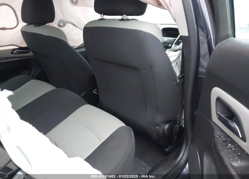 2016 CHEVROLET CRUZE LIMITED LS AUTO VIN: 1G1PC5SH0G7175588