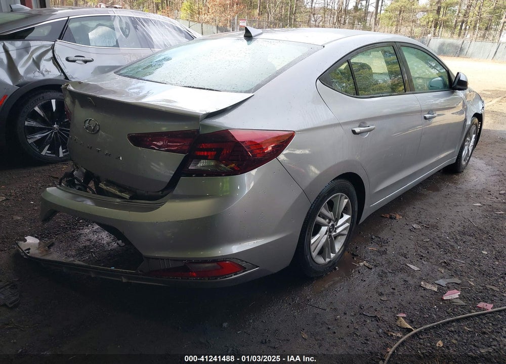 2020 HYUNDAI ELANTRA SEL VIN: 5NPD84LF6LH552949