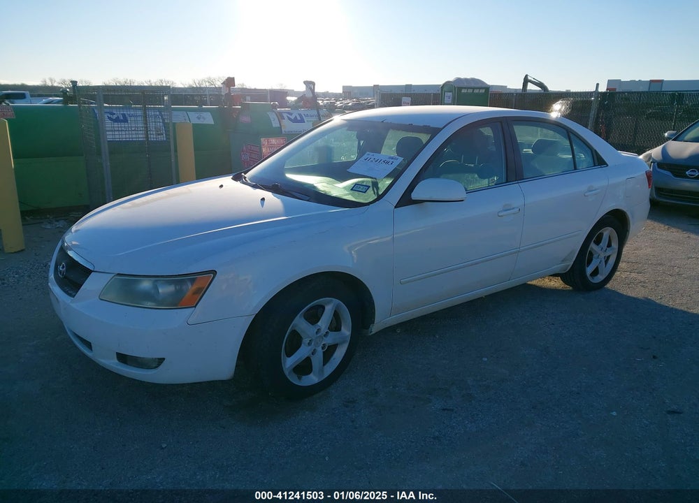 2008 HYUNDAI SONATA LIMITED V6/SE V6 VIN: 5NPEU46F58H400390