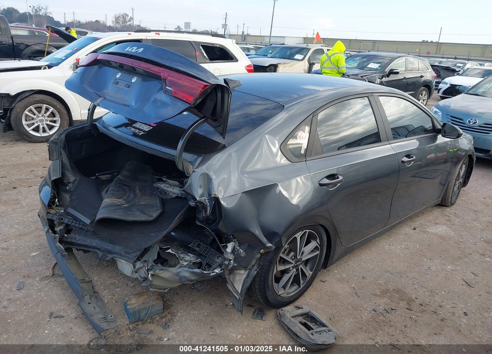 2022 KIA FORTE VIN: 3KPF24AD7NE440924