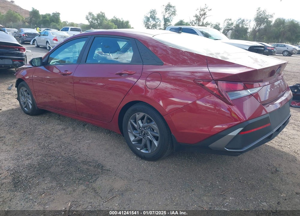 2024 HYUNDAI ELANTRA SEL VIN: KMHLM4DG5RU709072