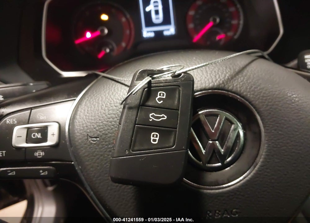 2020 VOLKSWAGEN JETTA 1.4T R-LINE/1.4T S/1.4T SE VIN: 3VWCB7BU1LM058388