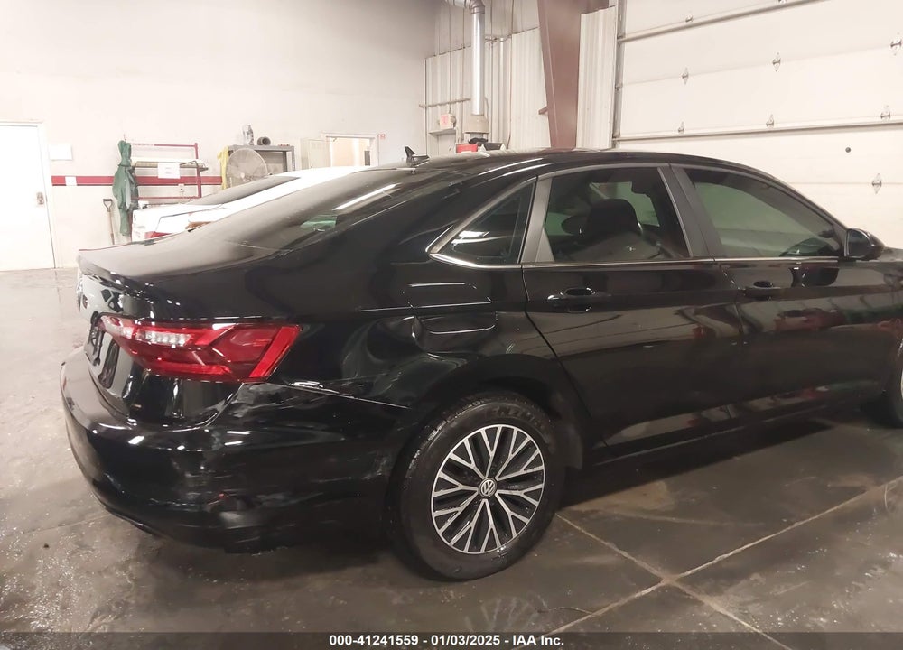 2020 VOLKSWAGEN JETTA 1.4T R-LINE/1.4T S/1.4T SE VIN: 3VWCB7BU1LM058388