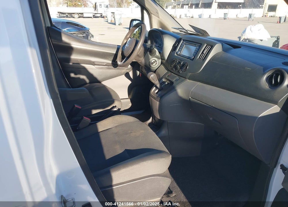 2014 NISSAN NV200 SV VIN: 3N6CM0KN7EK694502