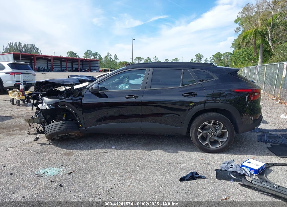 2025 CHEVROLET TRAX FWD LT VIN: KL77LHEP7SC094046
