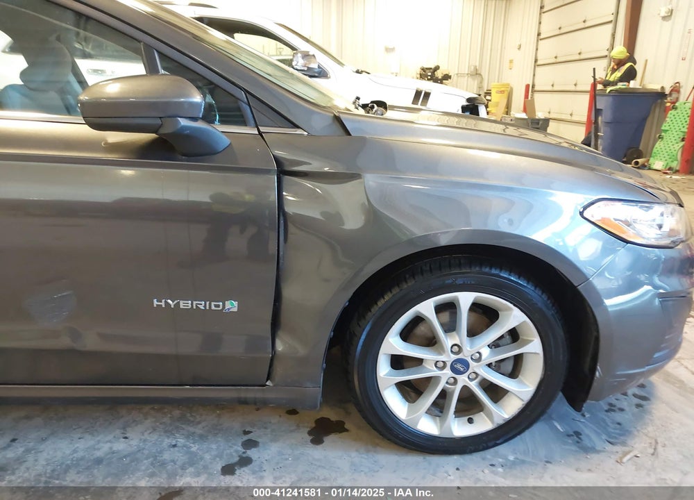 2019 FORD FUSION HYBRID VIN: 3FA6P0LU0KR205928