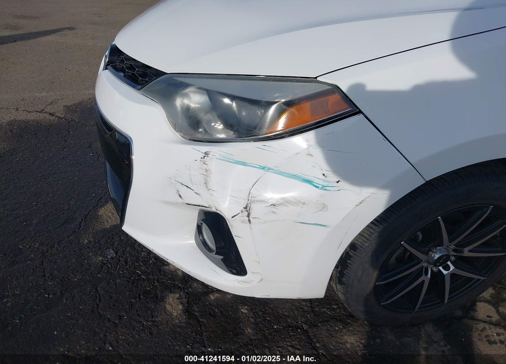 2015 TOYOTA COROLLA VIN: 5YFBURHE7FP337443