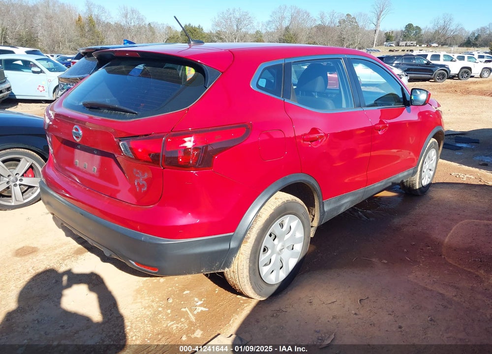 2018 NISSAN ROGUE SPORT S VIN: JN1BJ1CP4JW156824