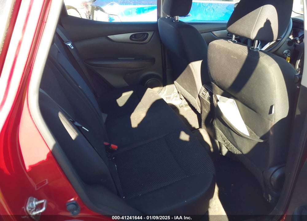 2018 NISSAN ROGUE SPORT S VIN: JN1BJ1CP4JW156824