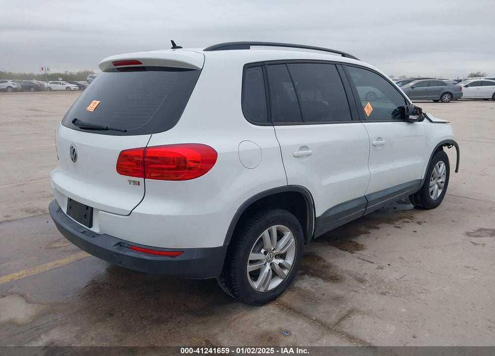 2016 VOLKSWAGEN TIGUAN S VIN: WVGAV7AX7GW587651