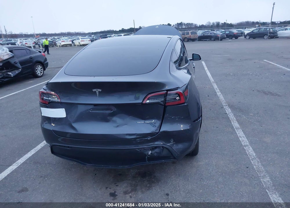 2023 TESLA MODEL Y AWD/LONG RANGE DUAL MOTOR ALL-WHEEL DRIVE VIN: 7SAYGDEEXPF865549