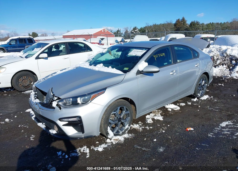 2019 KIA FORTE LXS VIN: 3KPF24AD5KE083531