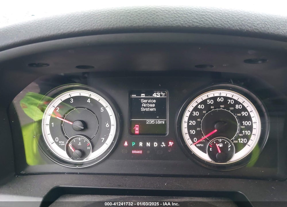 2022 RAM 1500 CLASSIC TRADESMAN 4X2 8' BOX VIN: 3C6JR6DG1NG336805