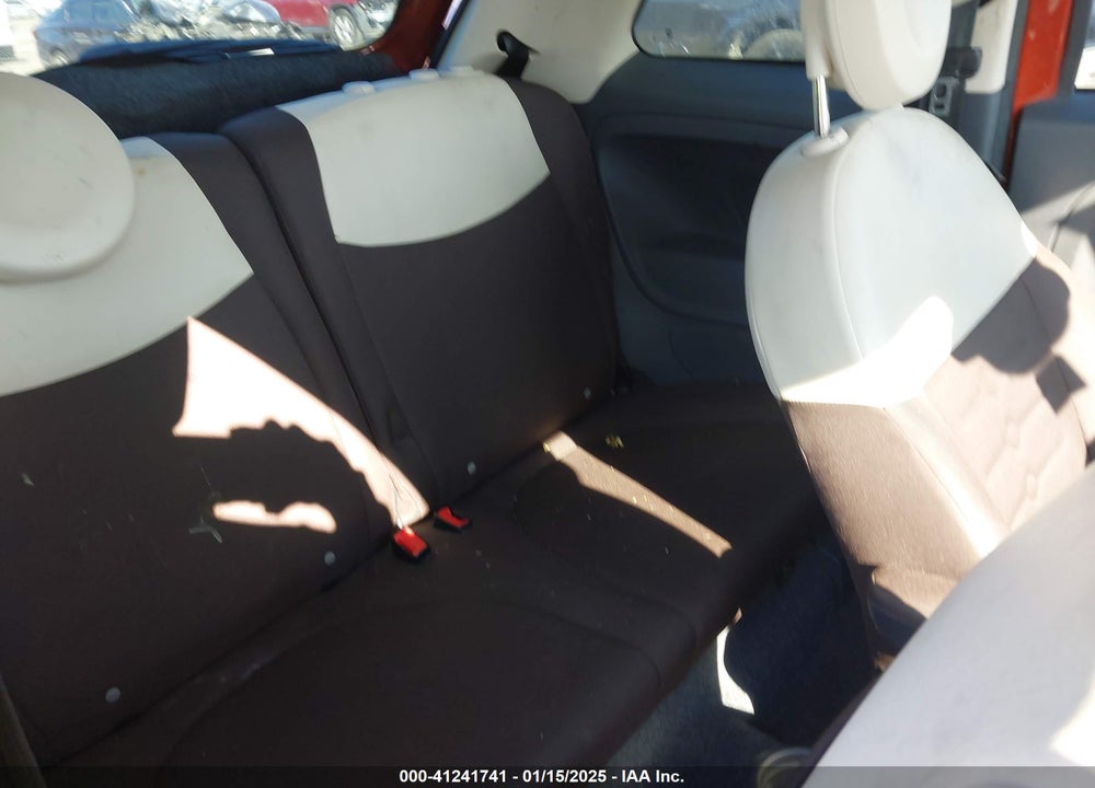 2014 FIAT 500 POP VIN: 3C3CFFAR8ET169225