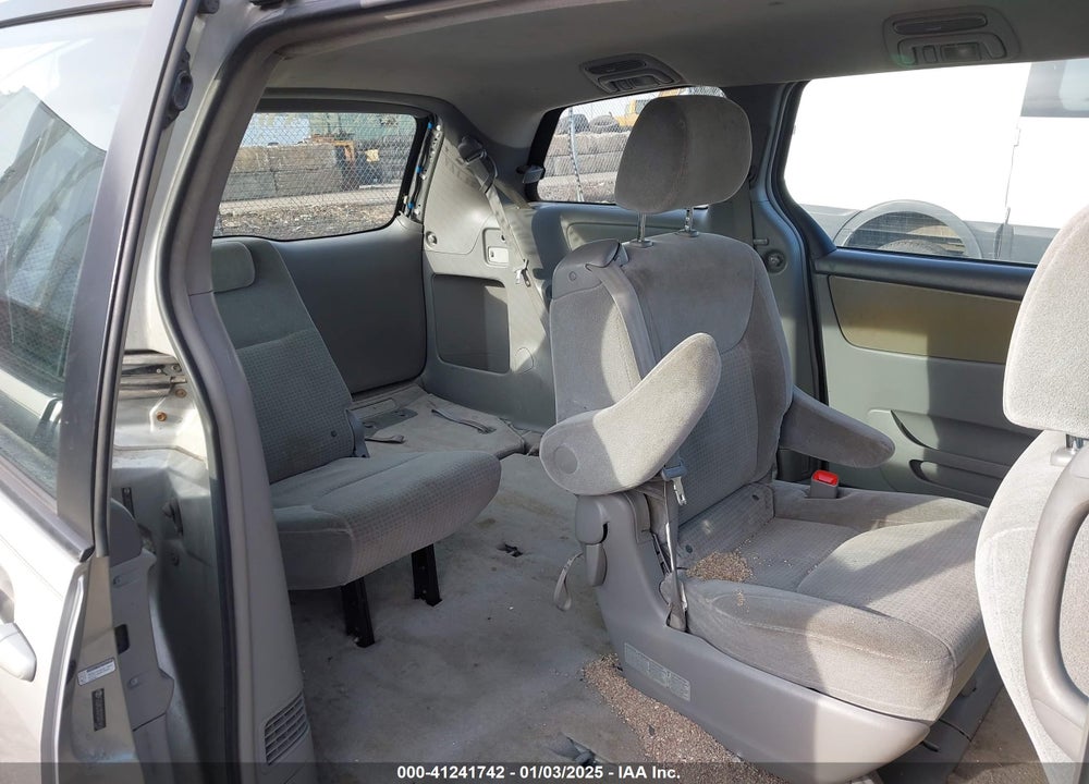 2007 TOYOTA SIENNA CE VIN: 5TDZK23C27S051459
