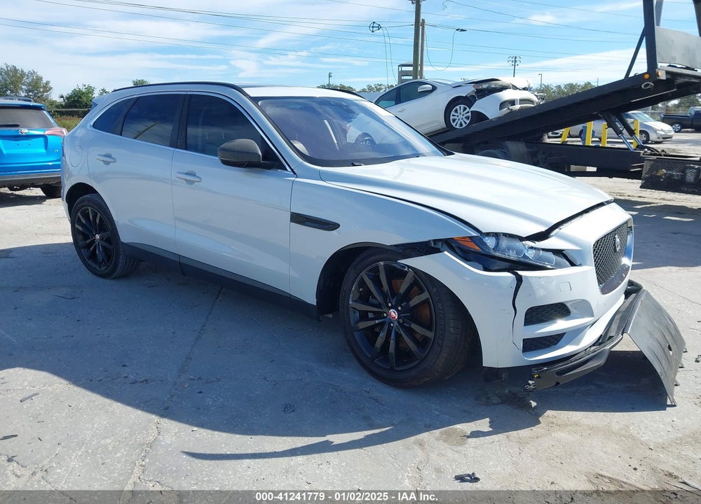 2017 JAGUAR F-PACE 35T PRESTIGE VIN: SADCK2BV4HA497169