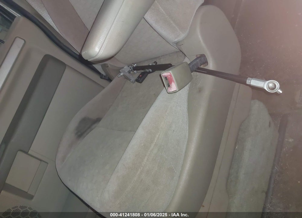 2006 FORD FREESTAR SE VIN: 2FMZA51696BA43601