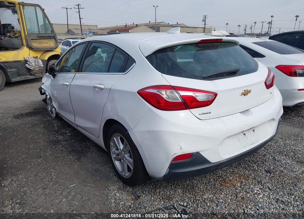 2017 CHEVROLET CRUZE VIN: 3G1BE6SM8HS510509