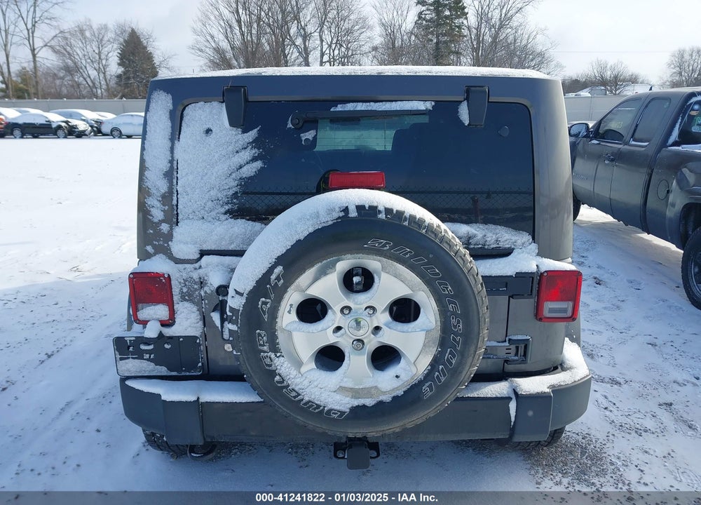 2017 JEEP WRANGLER UNLIMITED SMOKY MOUNTAIN 4X4 VIN: 1C4BJWEG1HL711733