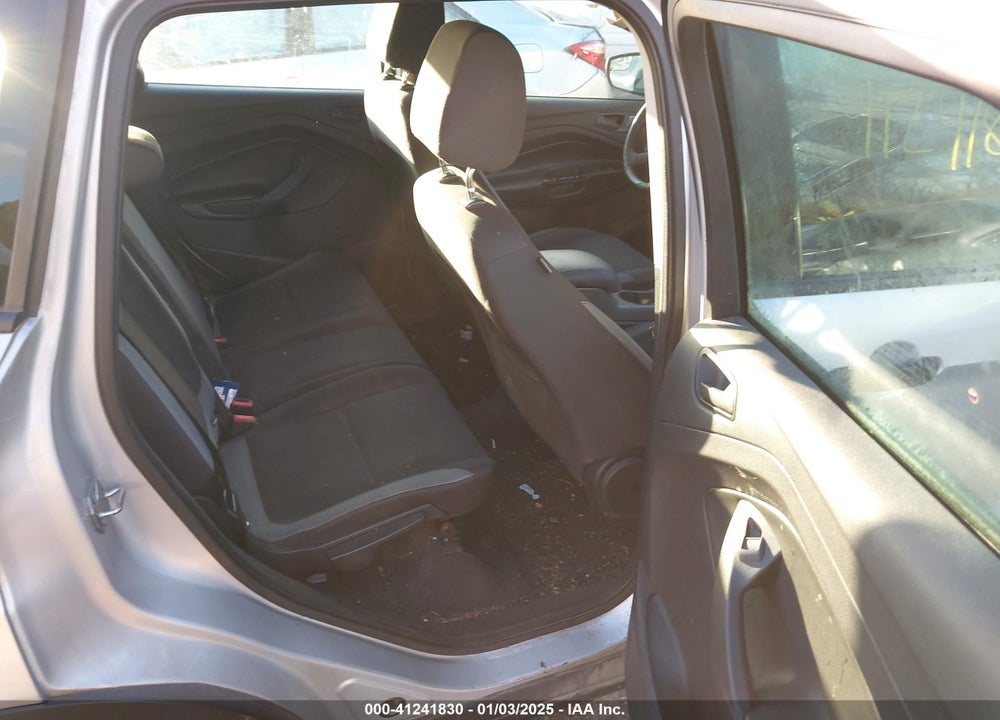2015 FORD ESCAPE S VIN: 1FMCU0F7XFUA31159
