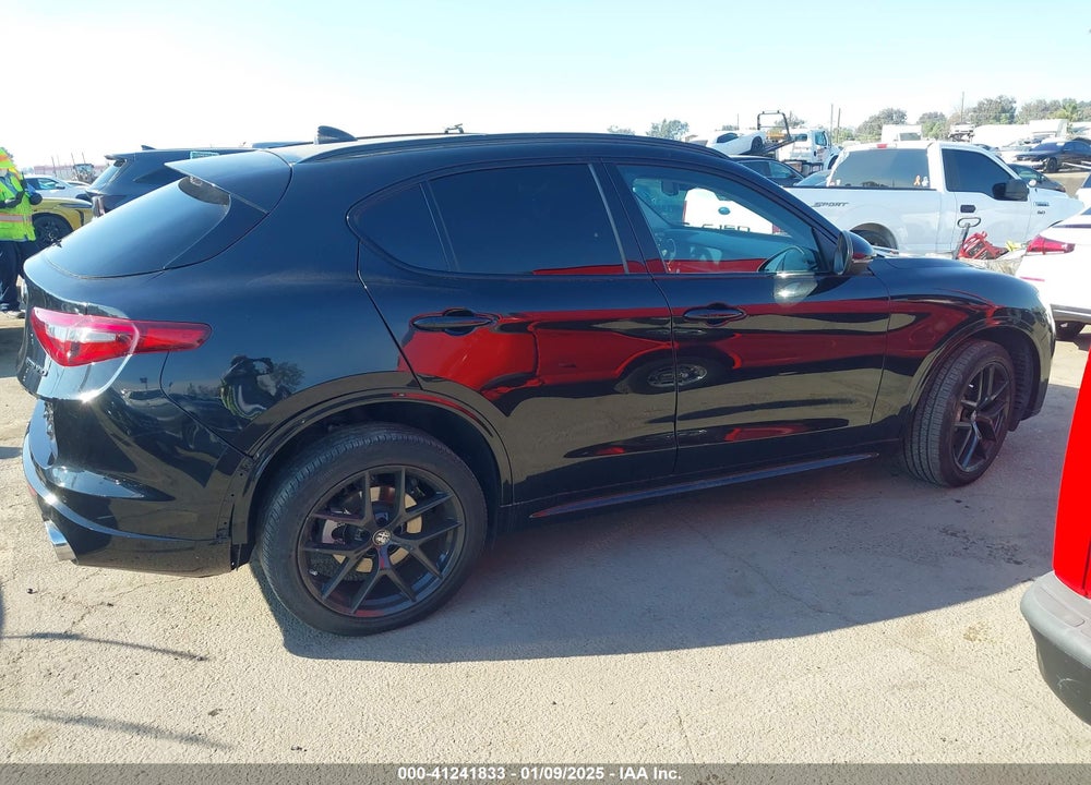 2021 ALFA ROMEO STELVIO RWD VIN: ZASPAJAN4M7D17862