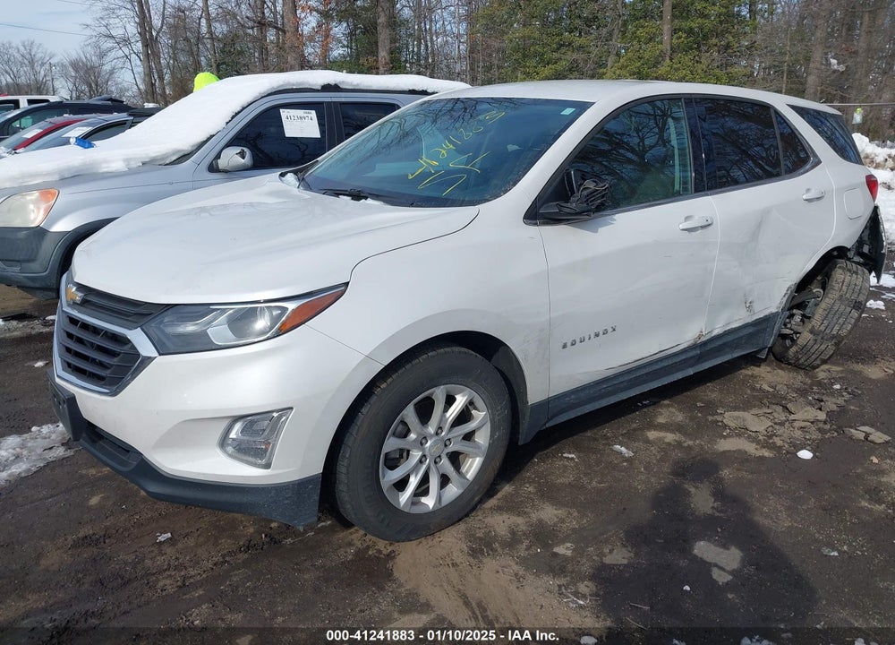 2018 CHEVROLET EQUINOX LT VIN: 2GNAXJEV9J6302736