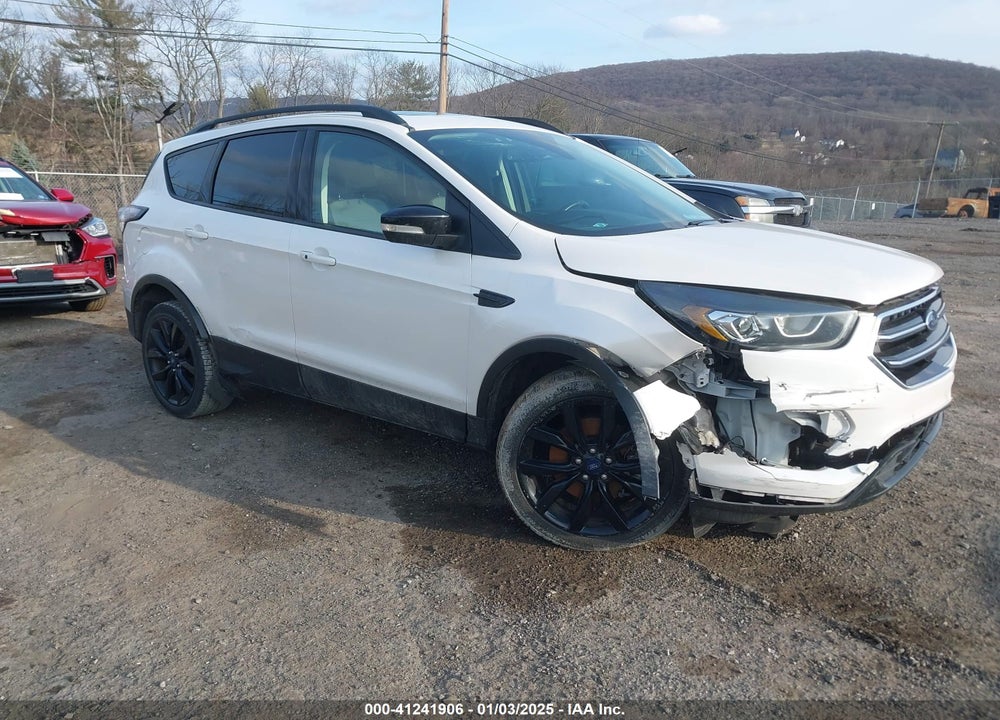 2017 FORD ESCAPE TITANIUM VIN: 1FMCU9J98HUB56127