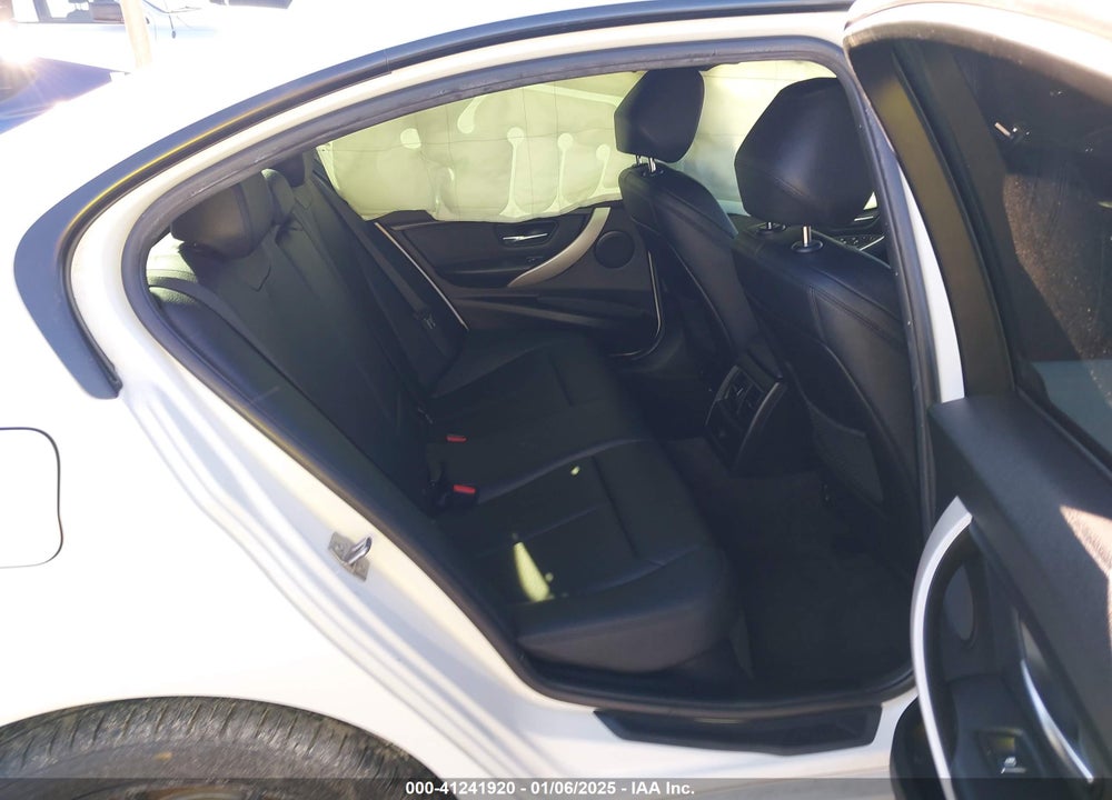 2016 BMW 320 VIN: WBA8A9C58GK618335
