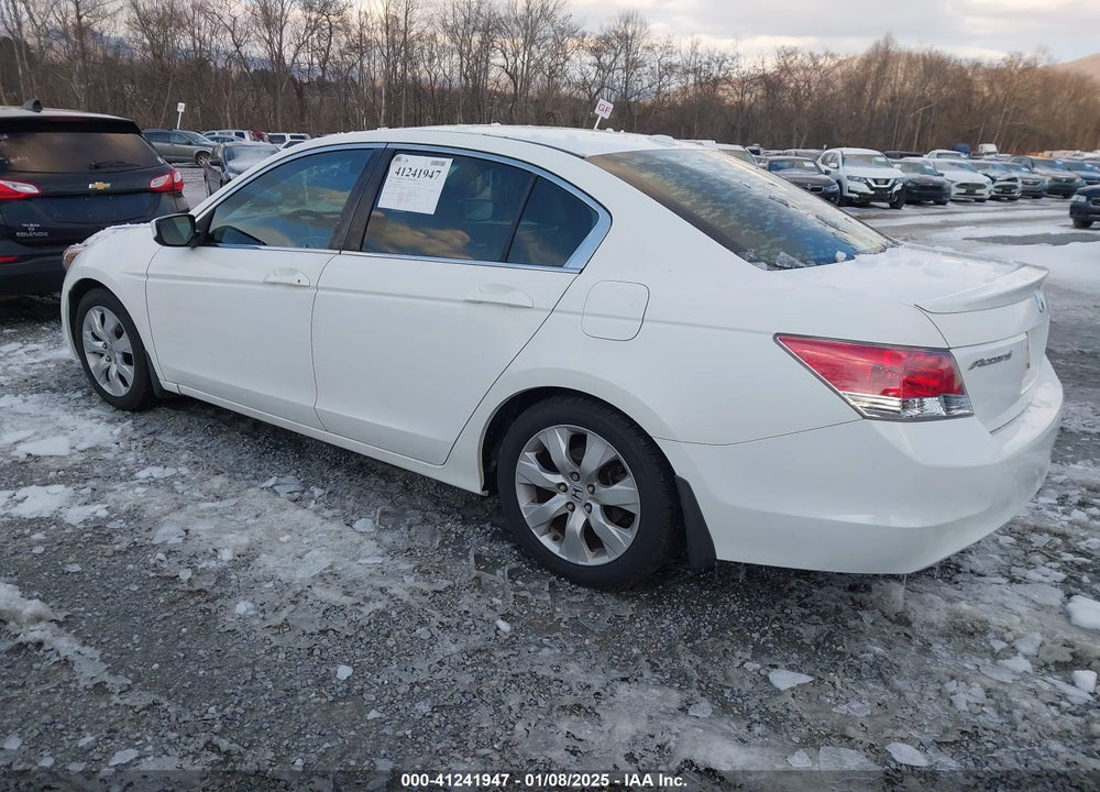 2010 HONDA ACCORD 2.4 EX-L VIN: 1HGCP2F86AA063053