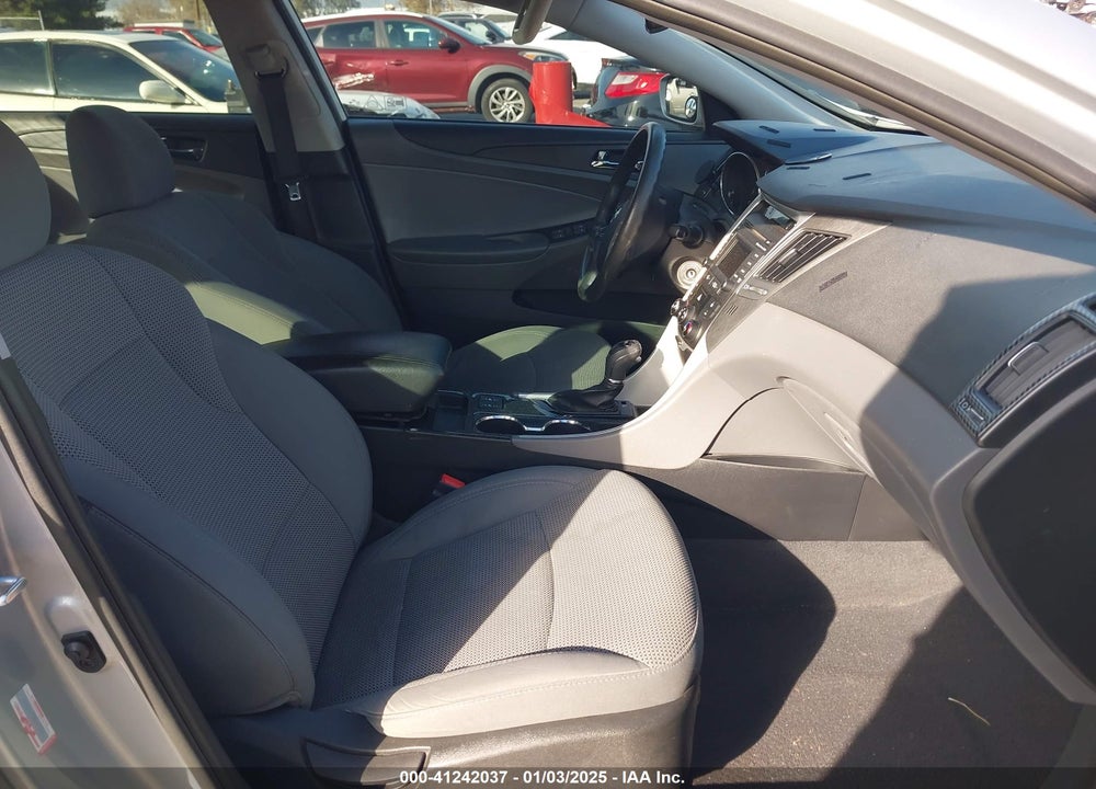2014 HYUNDAI SONATA VIN: 5NPEB4ACXEH926805