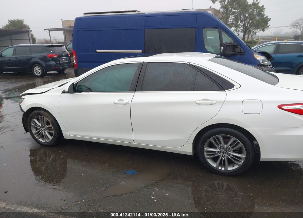 2016 TOYOTA CAMRY SE VIN: 4T1BF1FK4GU174903