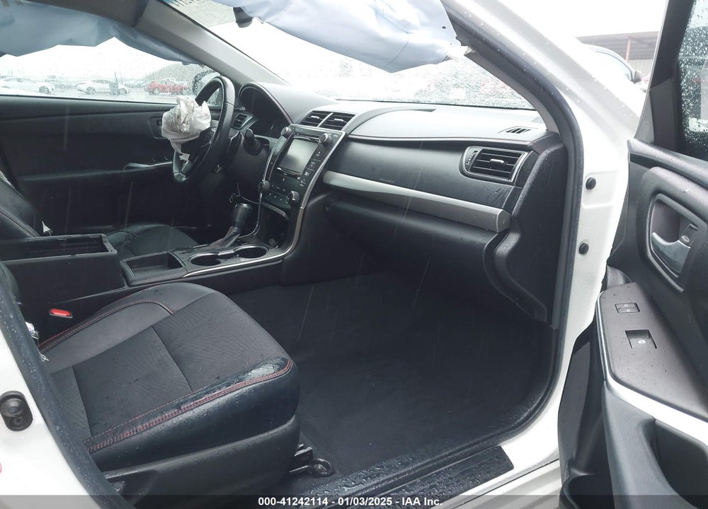 2016 TOYOTA CAMRY SE VIN: 4T1BF1FK4GU174903