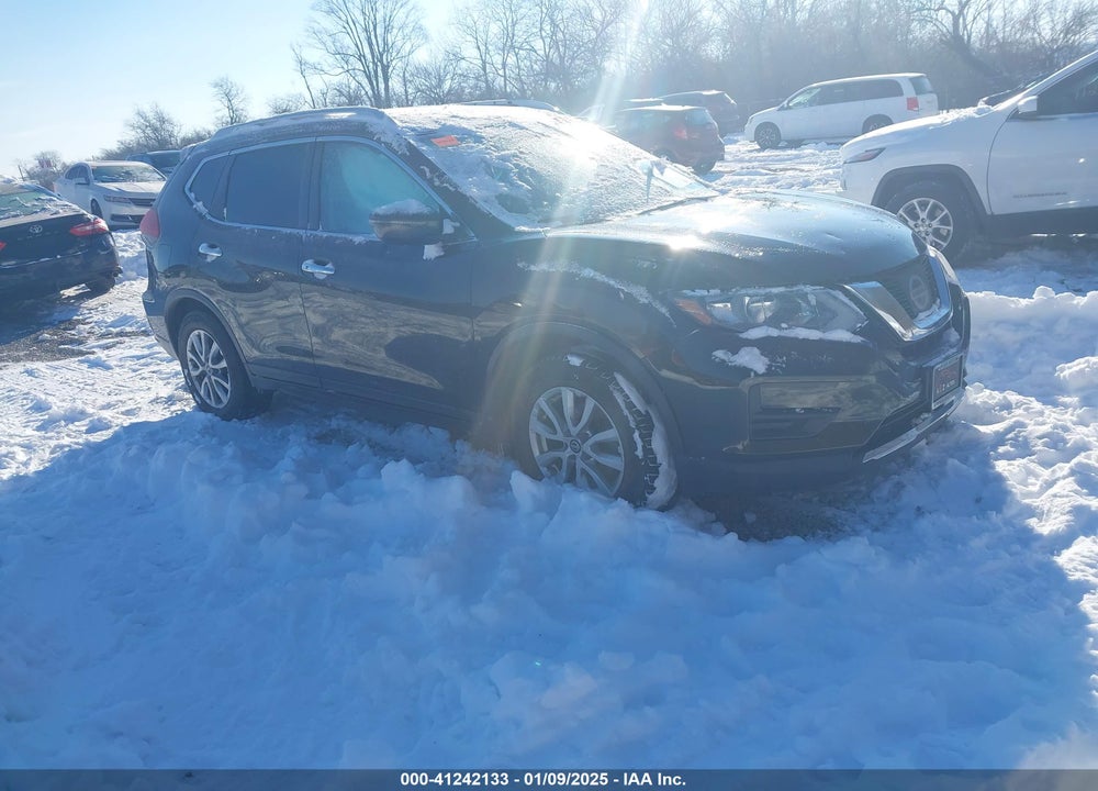 2017 NISSAN ROGUE SV VIN: KNMAT2MTXHP583871
