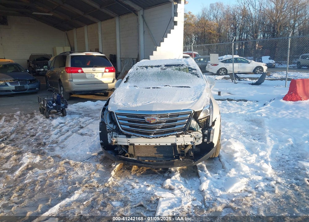 2019 CADILLAC XT5 VIN: 1GYKNDRS8KZ207654