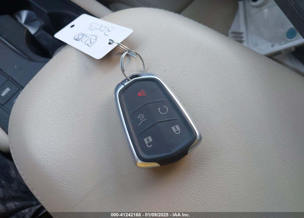 2019 CADILLAC XT5 VIN: 1GYKNDRS8KZ207654