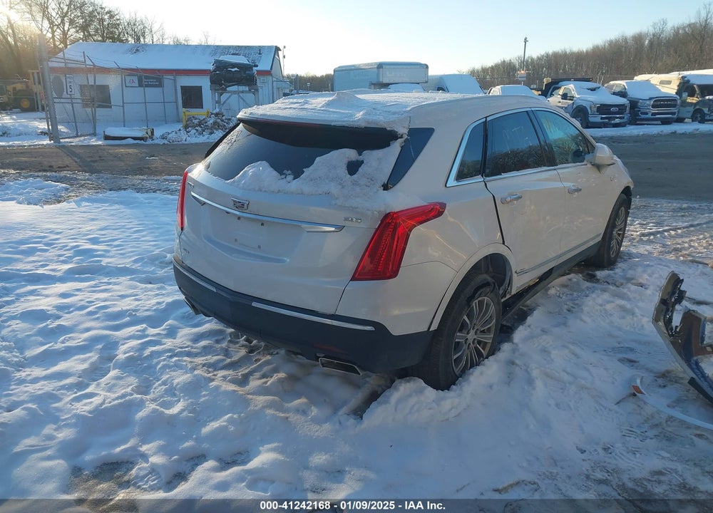 2019 CADILLAC XT5 VIN: 1GYKNDRS8KZ207654