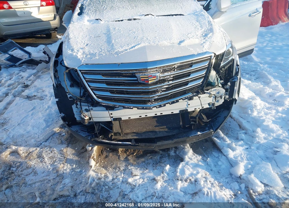 2019 CADILLAC XT5 VIN: 1GYKNDRS8KZ207654