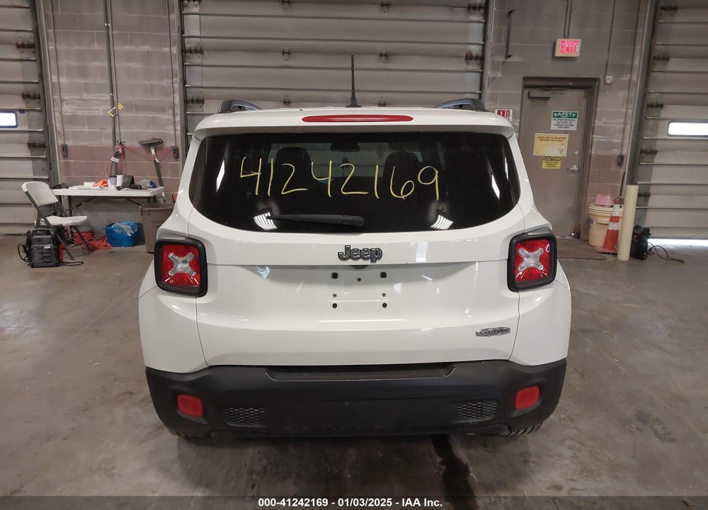 2017 JEEP RENEGADE LATITUDE FWD VIN: ZACCJABB8HPF53080