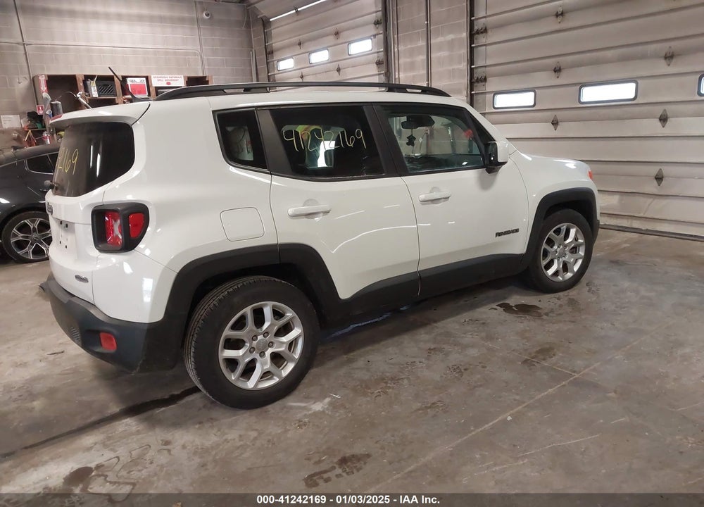 2017 JEEP RENEGADE LATITUDE FWD VIN: ZACCJABB8HPF53080