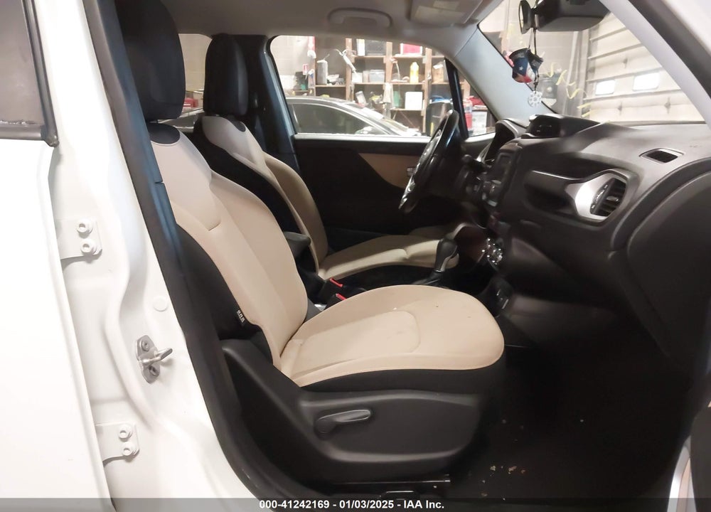 2017 JEEP RENEGADE LATITUDE FWD VIN: ZACCJABB8HPF53080