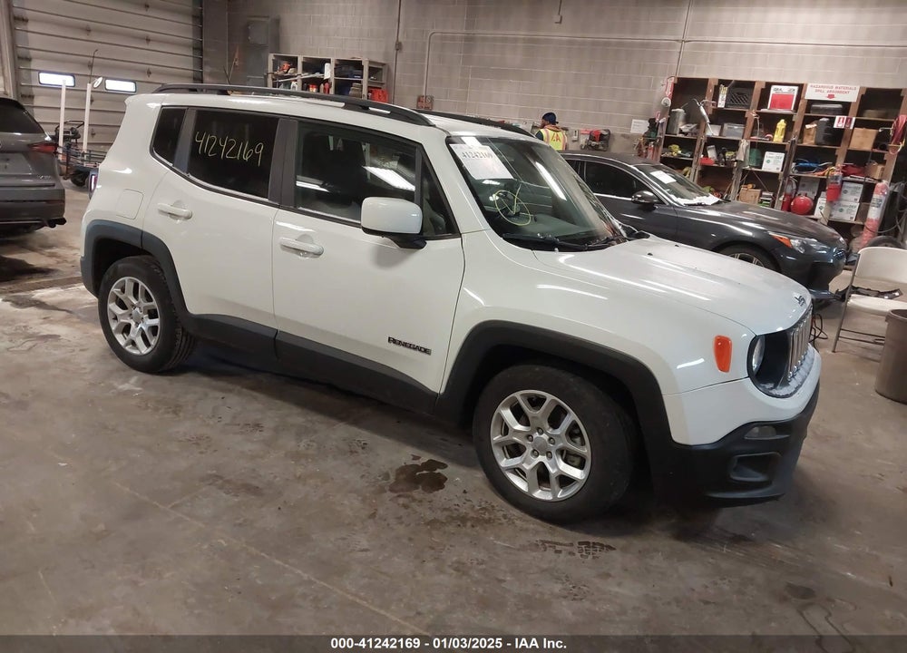 2017 JEEP RENEGADE LATITUDE FWD VIN: ZACCJABB8HPF53080