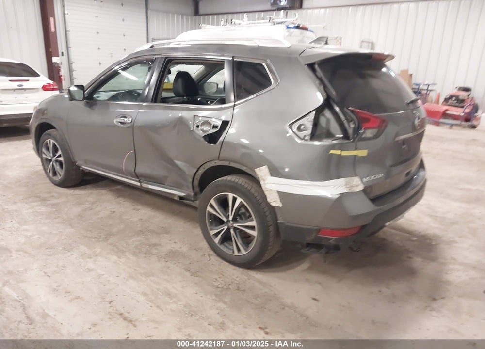 2017 NISSAN ROGUE SL VIN: JN8AT2MVXHW271870