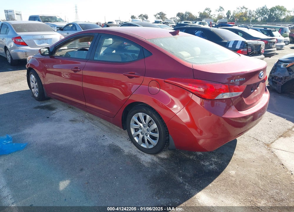 2013 HYUNDAI ELANTRA GLS VIN: 5NPDH4AE7DH194174