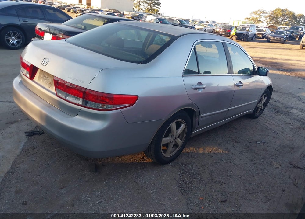 2003 HONDA ACCORD 2.4 EX VIN: JHMCM56663C067939