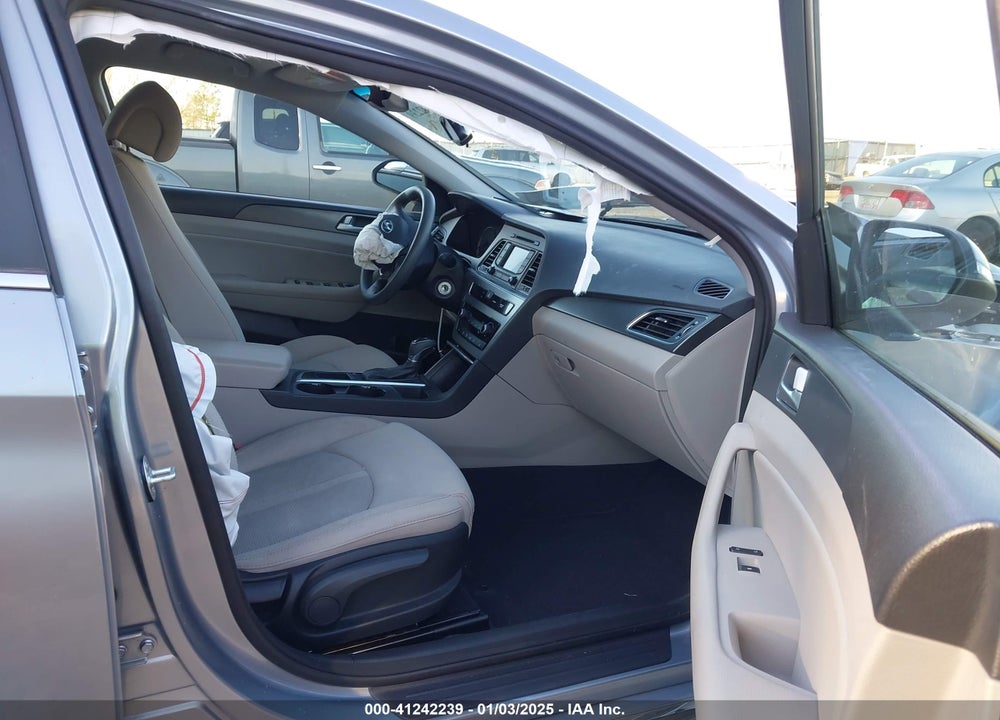 2015 HYUNDAI SONATA SPORT VIN: 5NPE34AF6FH052607