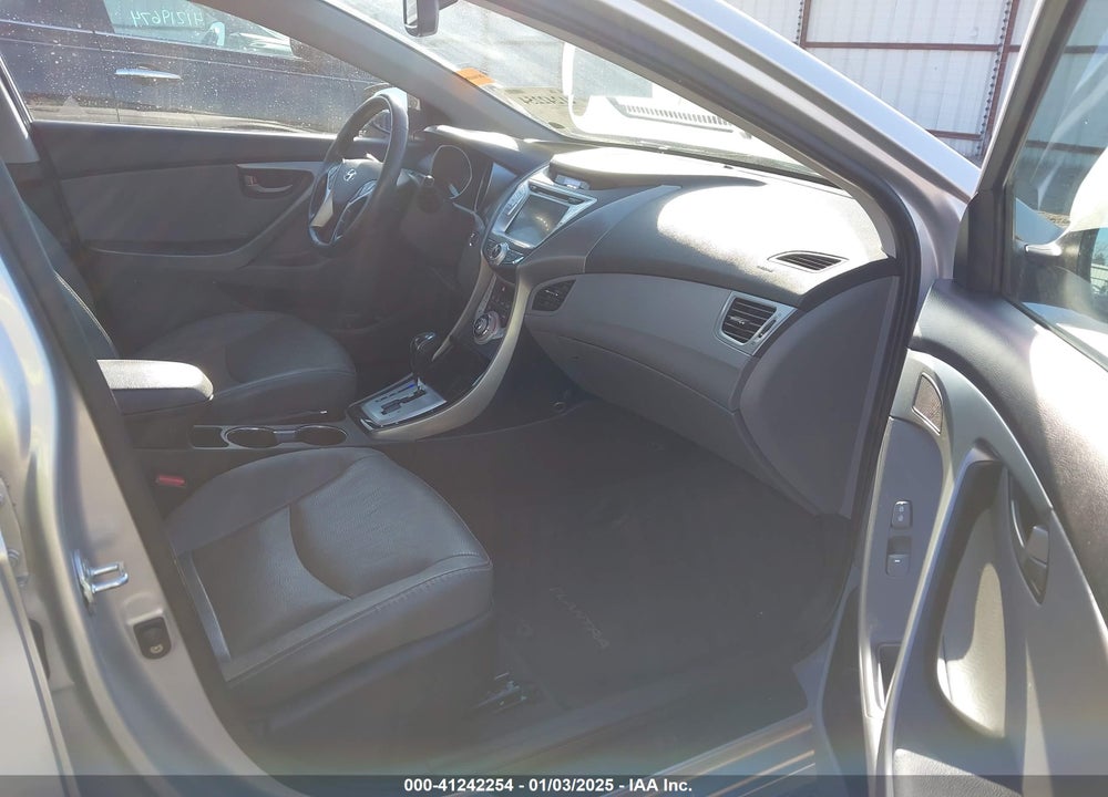2012 HYUNDAI ELANTRA VIN: KMHDH4AE2CU352307