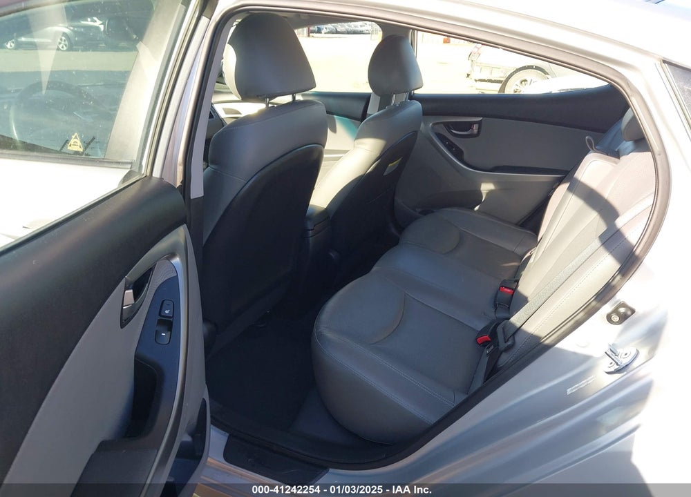 2012 HYUNDAI ELANTRA VIN: KMHDH4AE2CU352307