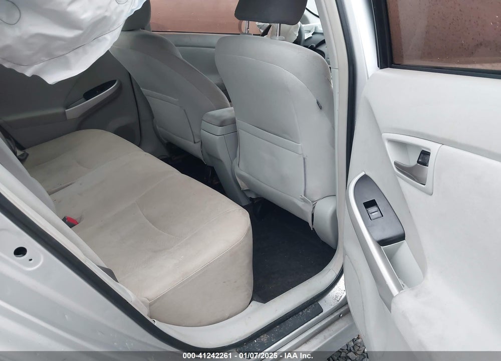 2013 TOYOTA PRIUS TWO VIN: JTDKN3DU6D5589248