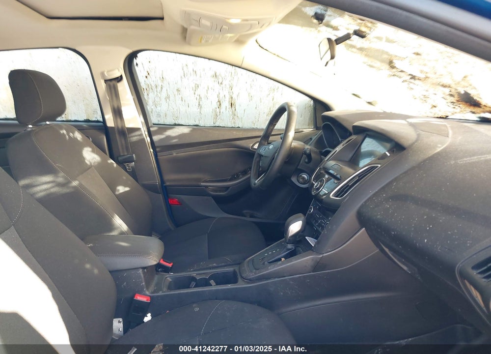 2018 FORD FOCUS VIN: 1FADP3M26JL221389